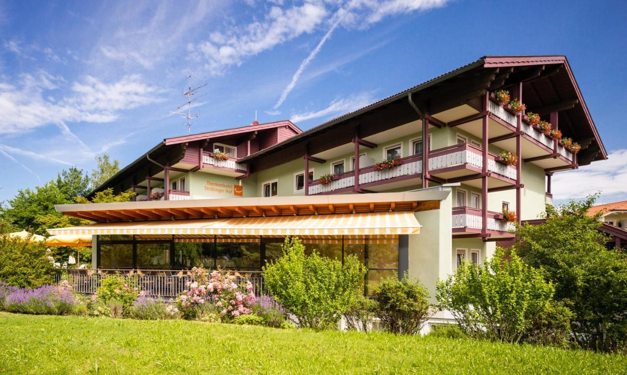 Stroebinger Hof - Therme Wellness Resort Bad Endorf Buitenkant foto