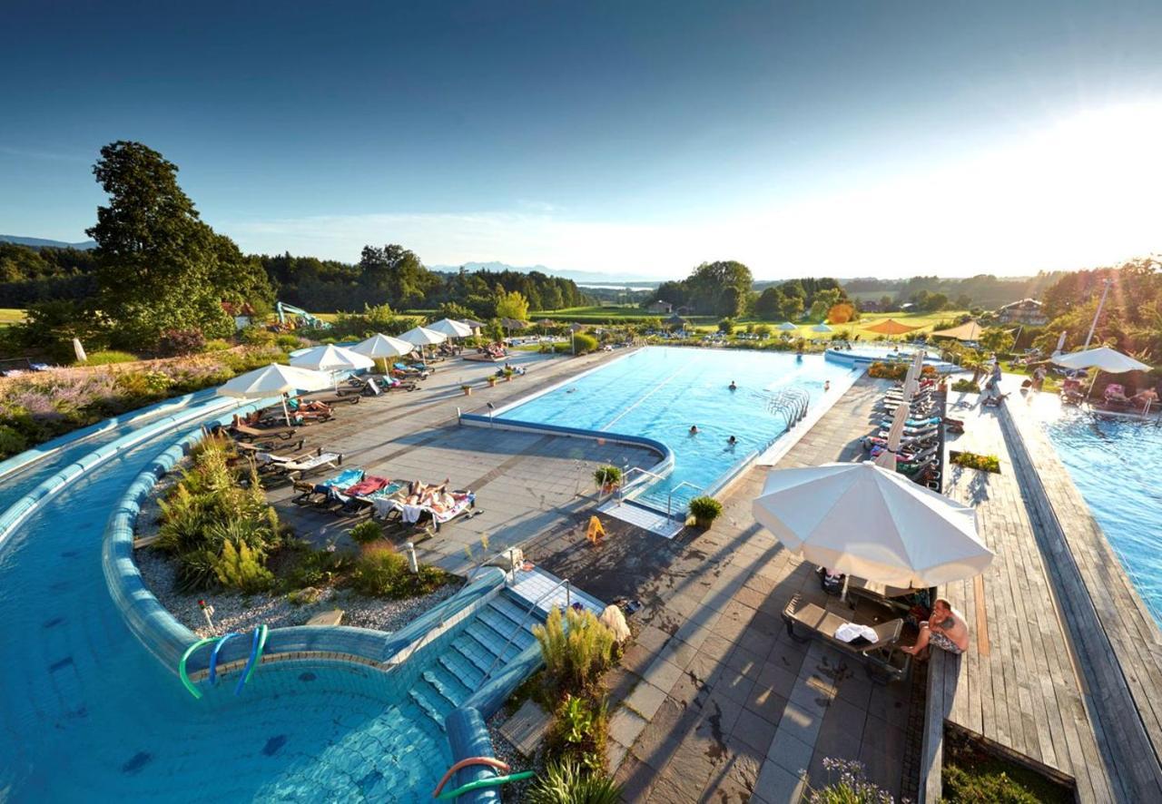 Stroebinger Hof - Therme Wellness Resort Bad Endorf Buitenkant foto