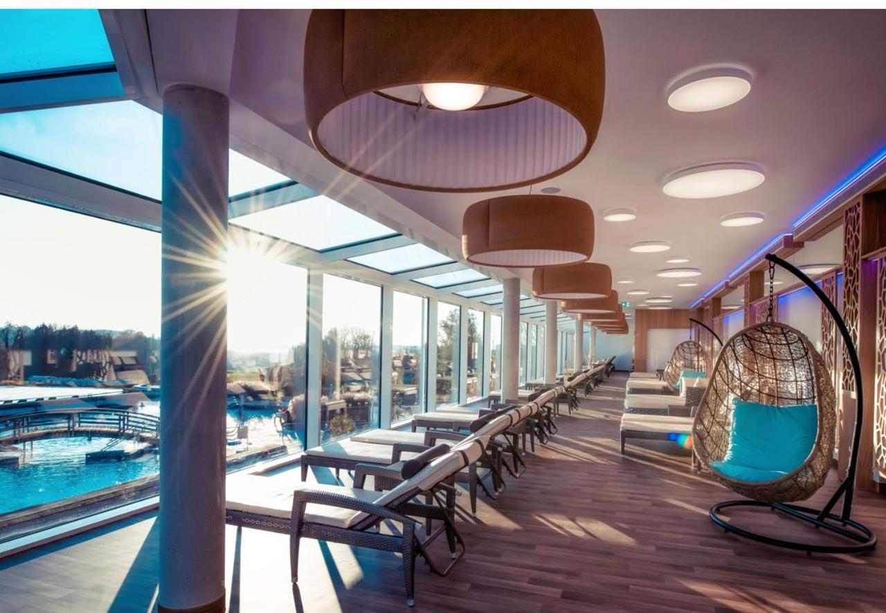 Stroebinger Hof - Therme Wellness Resort Bad Endorf Buitenkant foto