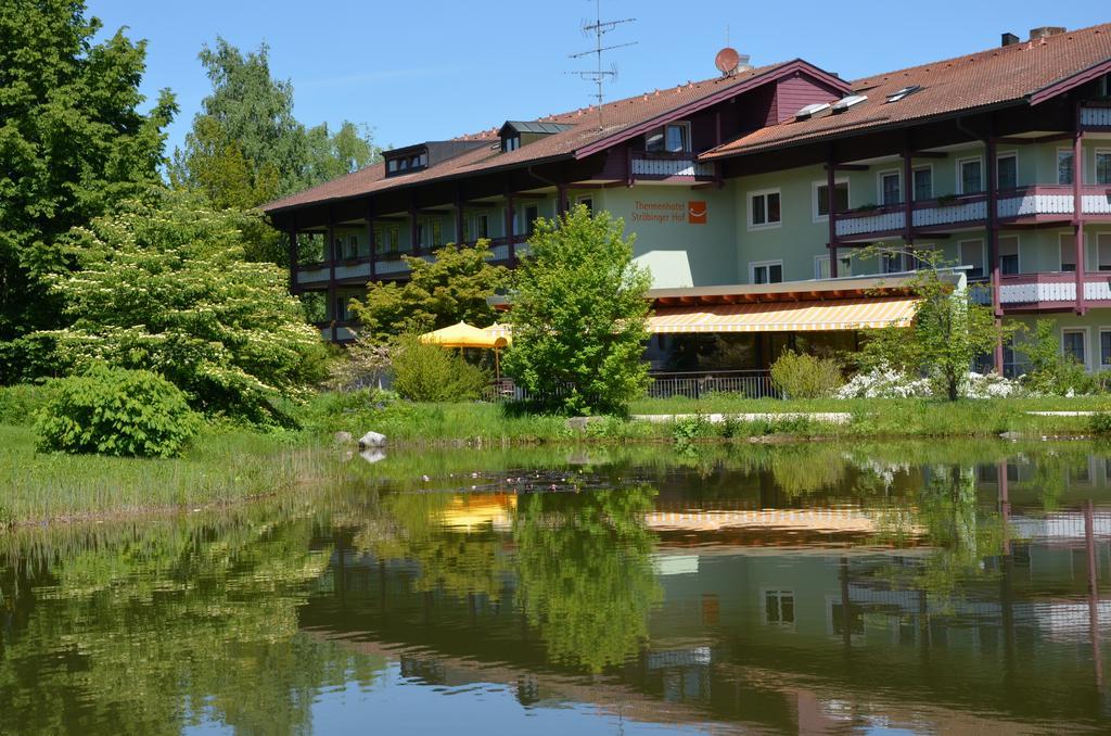 Stroebinger Hof - Therme Wellness Resort Bad Endorf Buitenkant foto