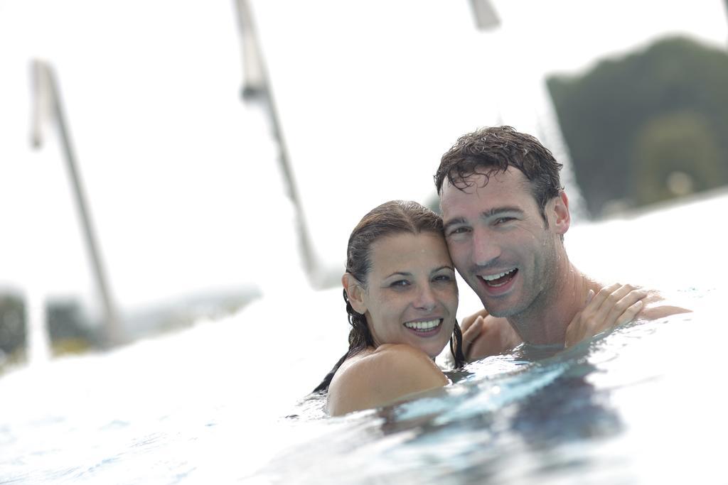 Stroebinger Hof - Therme Wellness Resort Bad Endorf Buitenkant foto