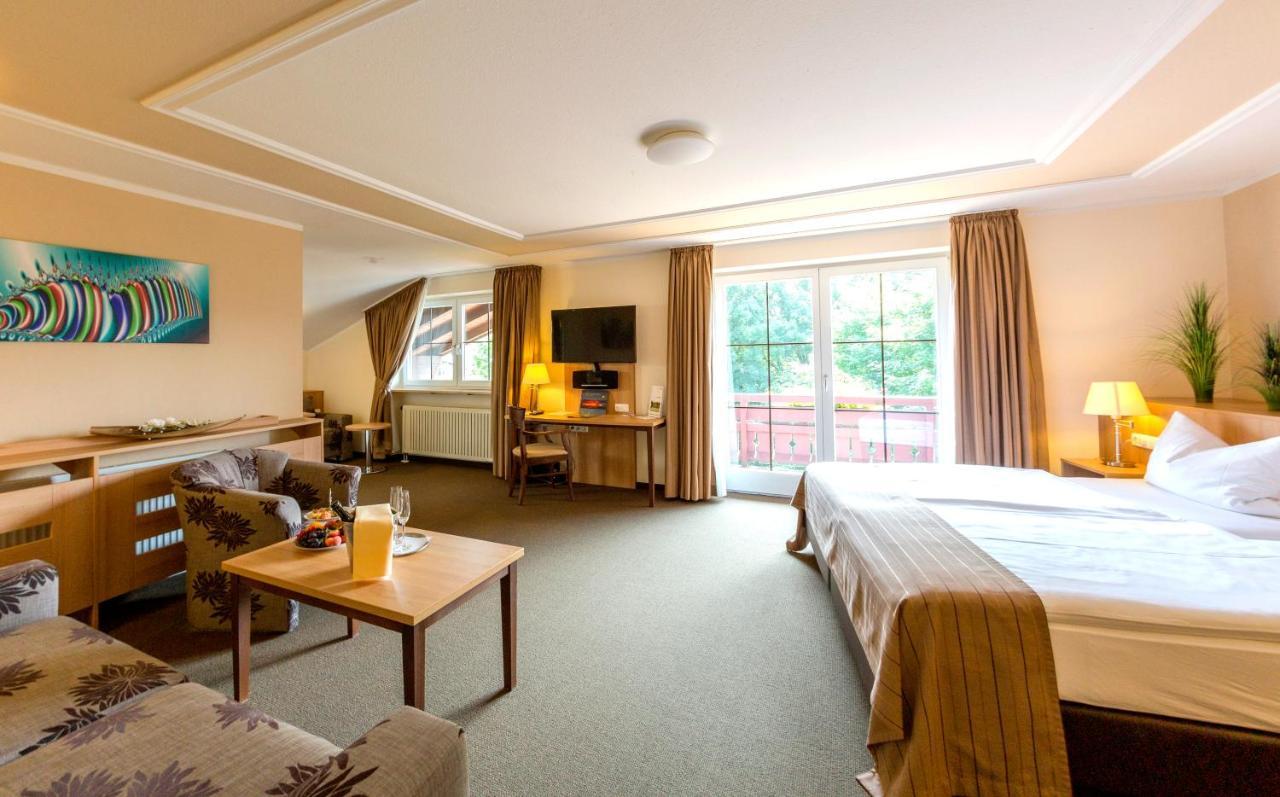 Stroebinger Hof - Therme Wellness Resort Bad Endorf Buitenkant foto