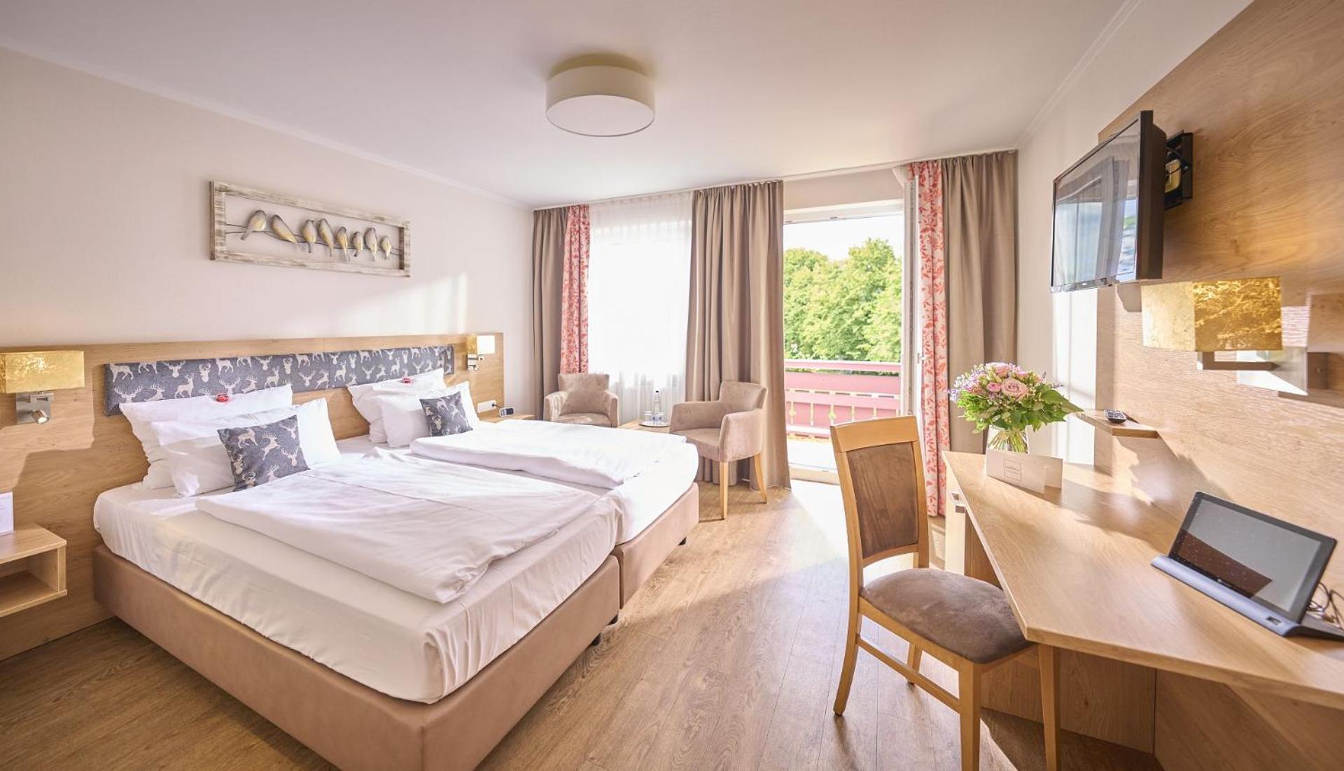 Stroebinger Hof - Therme Wellness Resort Bad Endorf Buitenkant foto