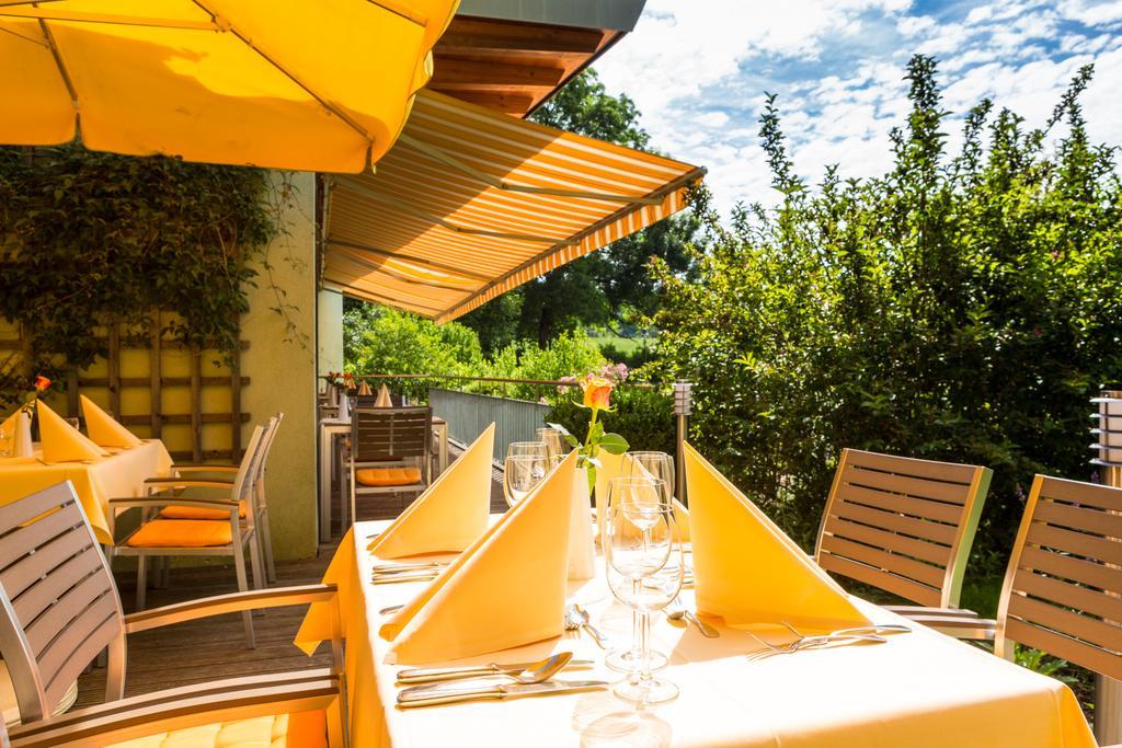 Stroebinger Hof - Therme Wellness Resort Bad Endorf Buitenkant foto