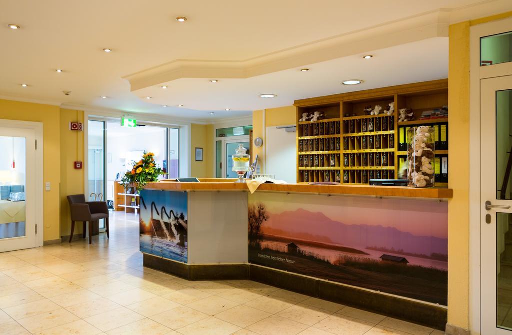 Stroebinger Hof - Therme Wellness Resort Bad Endorf Buitenkant foto