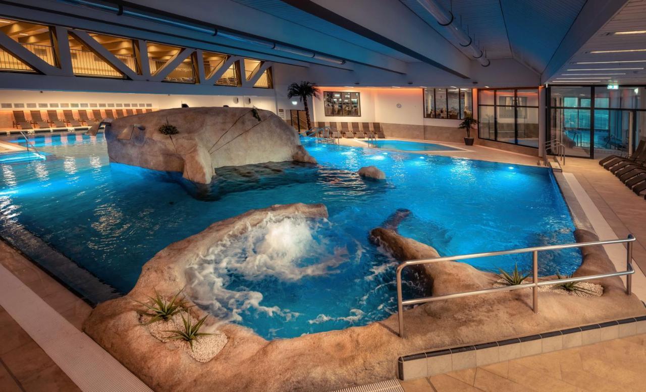 Stroebinger Hof - Therme Wellness Resort Bad Endorf Buitenkant foto
